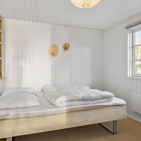 In With Wifi Tatil Evi Hadsund