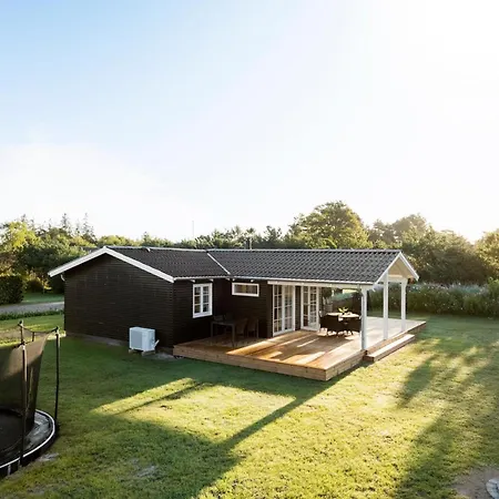 Holiday home Lovely In With Kitchen *